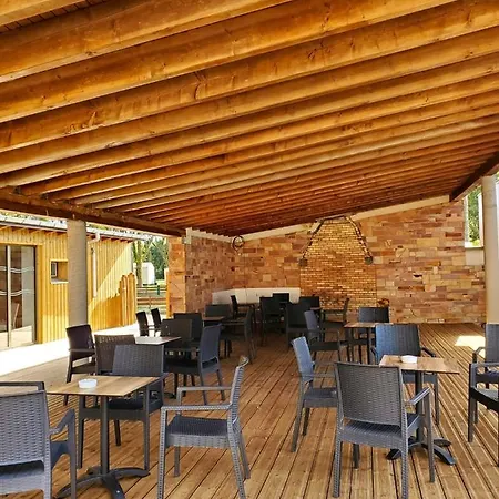 Piriac-sur-mer: 3-bedroom Garden Retreat With Shared Pool Piriac-sur-Mer